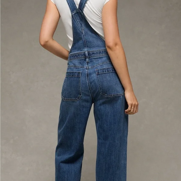 American Eagle Stovepipe Women's Denim Overalls NEW! - Picture 2 of 8